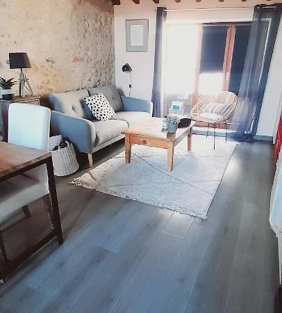 Coquette Maison De Village Nefiach Kültér fotó