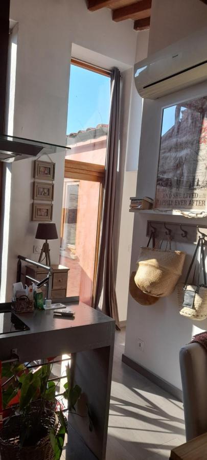 Coquette Maison De Village Nefiach Kültér fotó