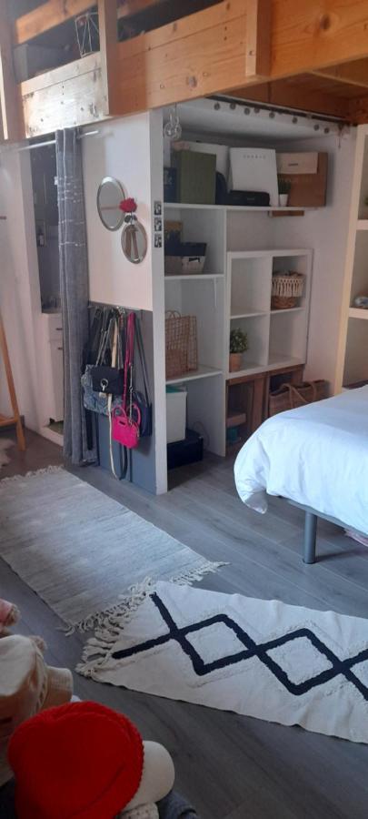 Coquette Maison De Village Nefiach Kültér fotó